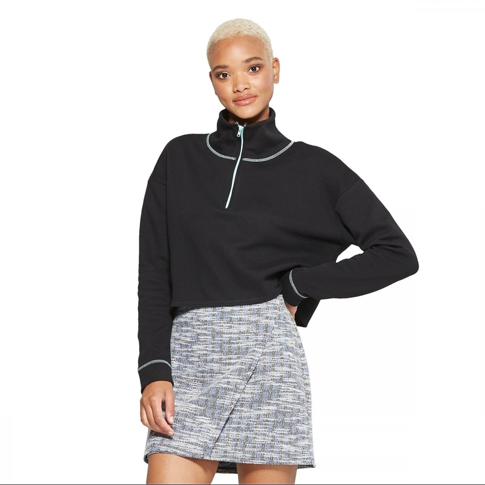 Wild Fable Black Fleece Crop Top Size S